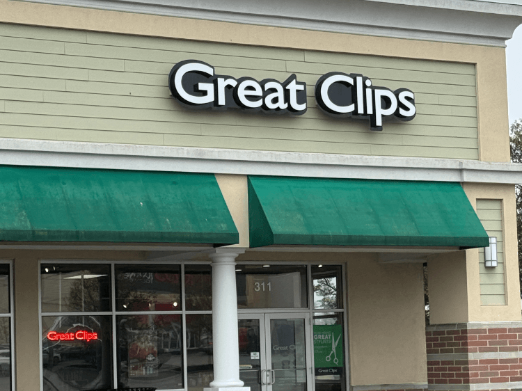 Great Hair in Maine - Biddeford location