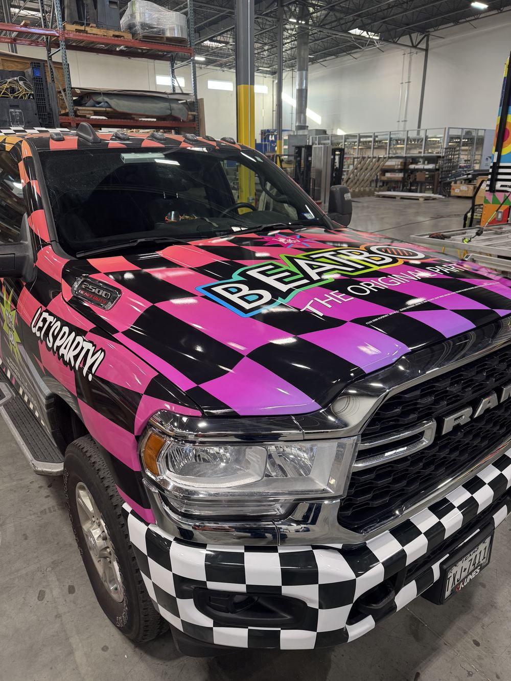 Large-format print and signage project by Retail Print Group