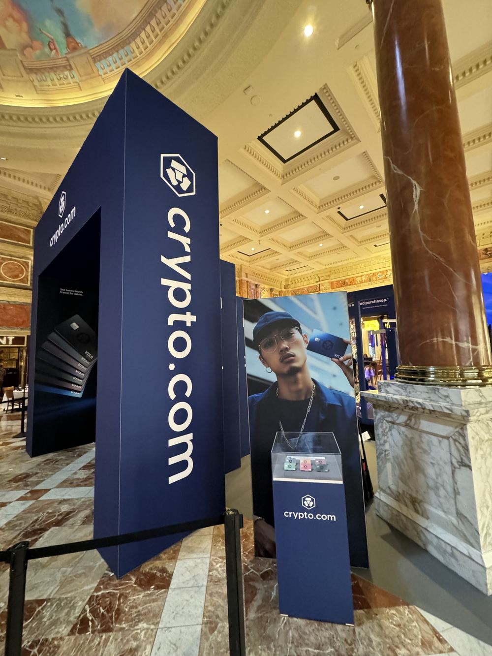 Large-format print and signage project by Retail Print Group
