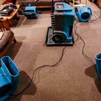 {{ custom_values.service_1 }} in {{custom_values.area_3})