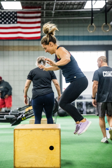 crossfit, box jump