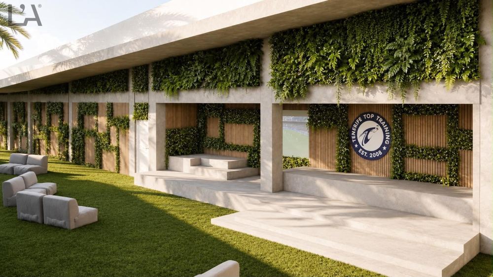 The terrace by day