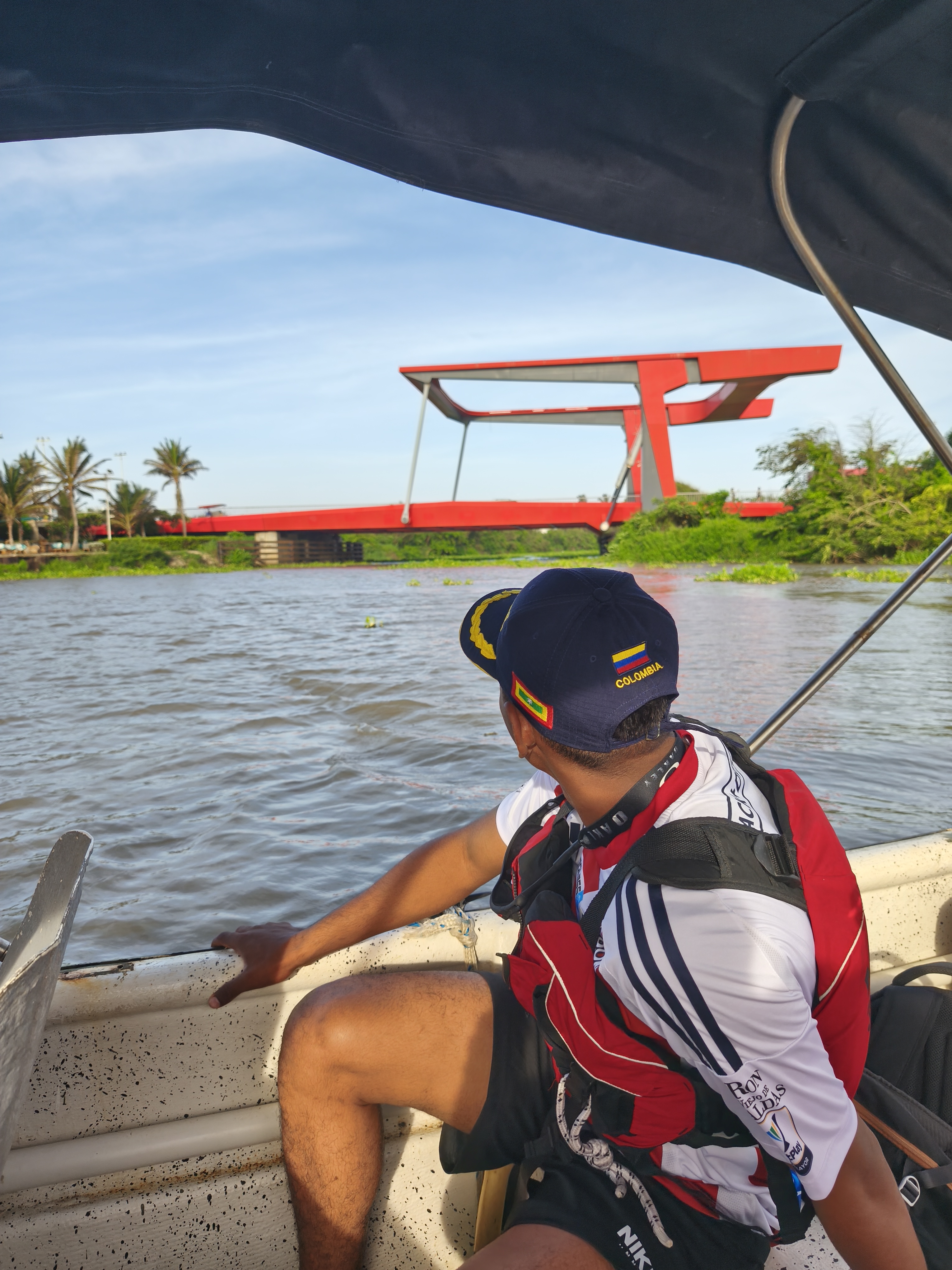Tour atardecer privado Magdalena Colombia Aquatours