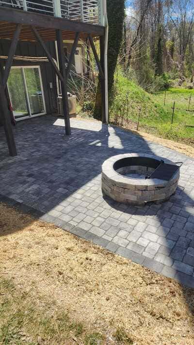 {{ custom_values.service_3 }} in {{custom_values.area_3})