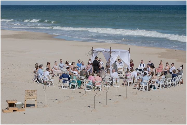 Fred and Charmaine get married on Paradise Beach