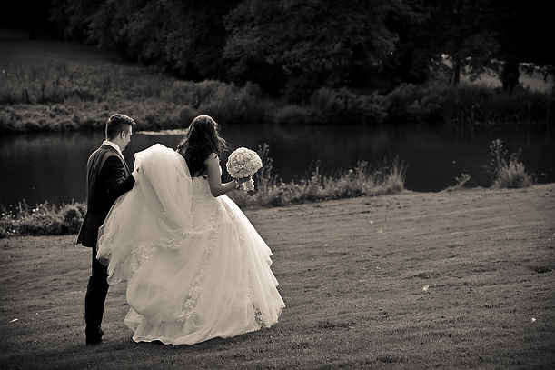 Wedding at Braxted Park. Vintage wedding photographer