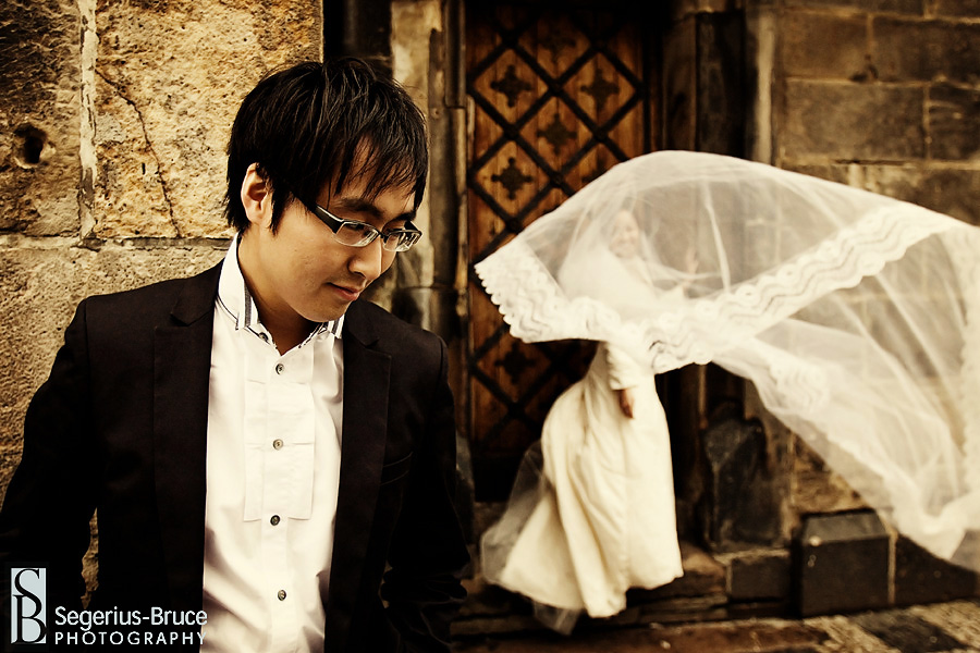 Pre-Wedding Photography in Prague {Suzanne and Eric}