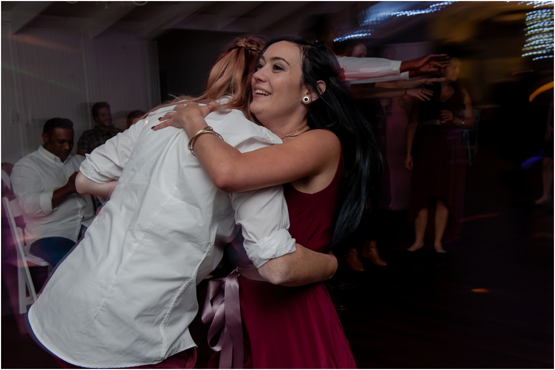 Megan and Mignon get married in Cape St Francis Resort