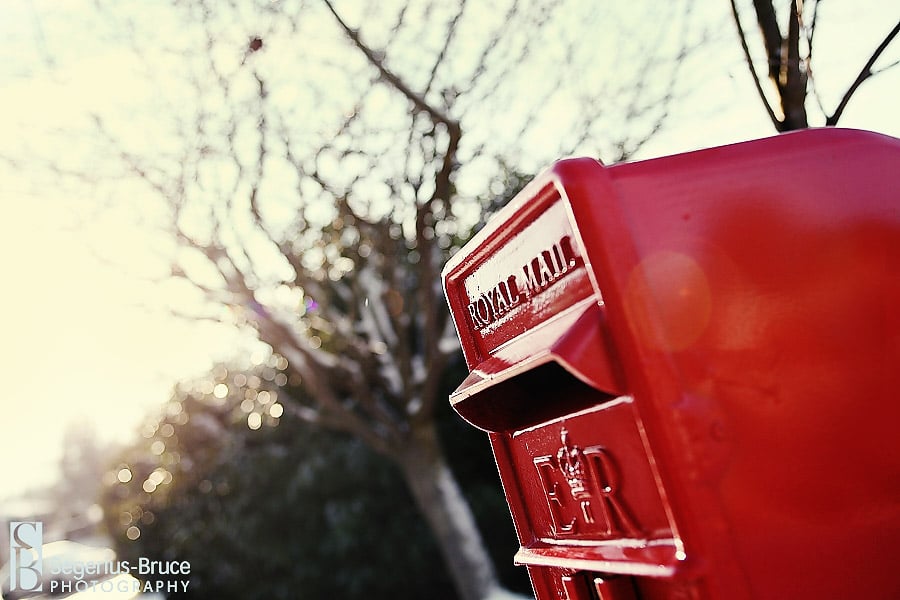 Snow in December 2009, Royal Mail post box