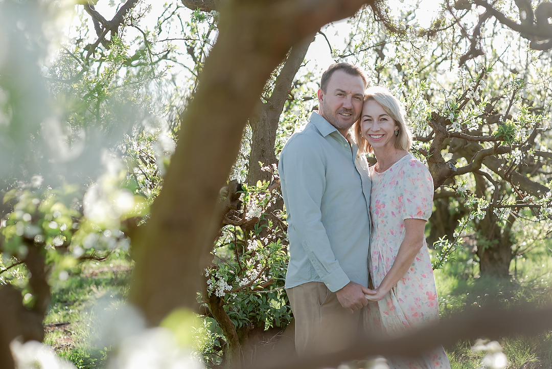 Family Photoshoot amongst the Apple Blossoms