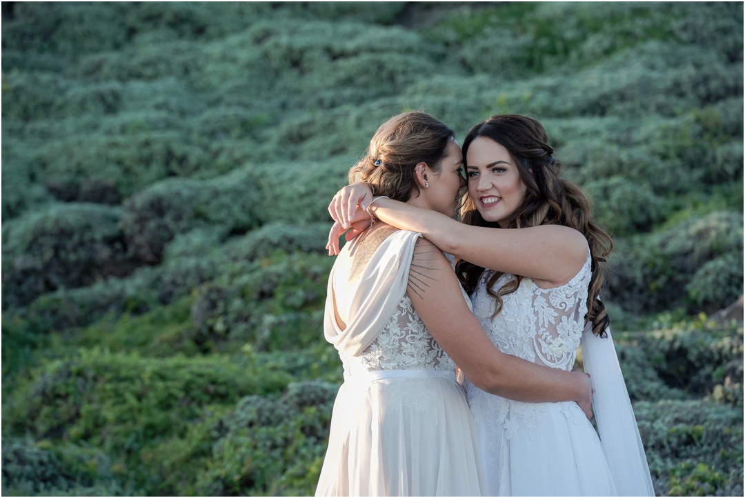 Megan and Mignon get married in Cape St Francis Resort