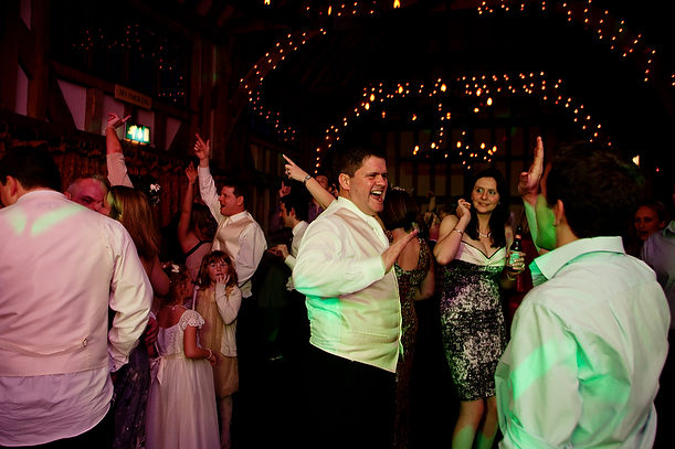 Surrey Wedding at Gatestreet Barn