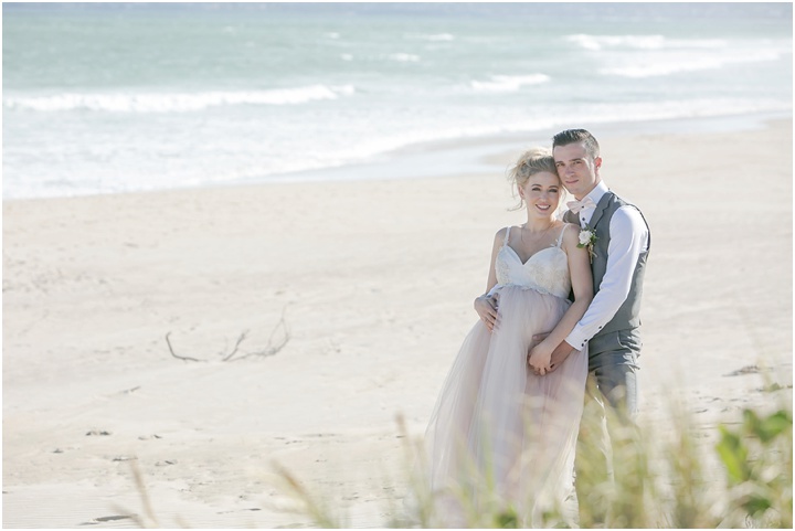 Fred and Charmaine get married on Paradise Beach