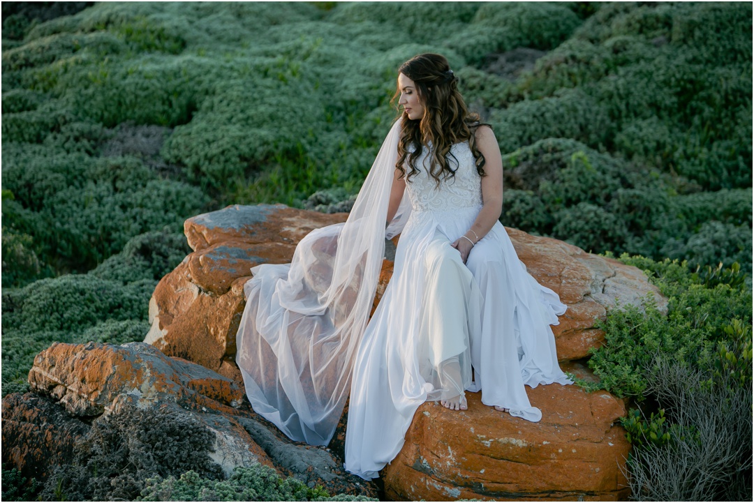 Megan and Mignon get married in Cape St Francis Resort
