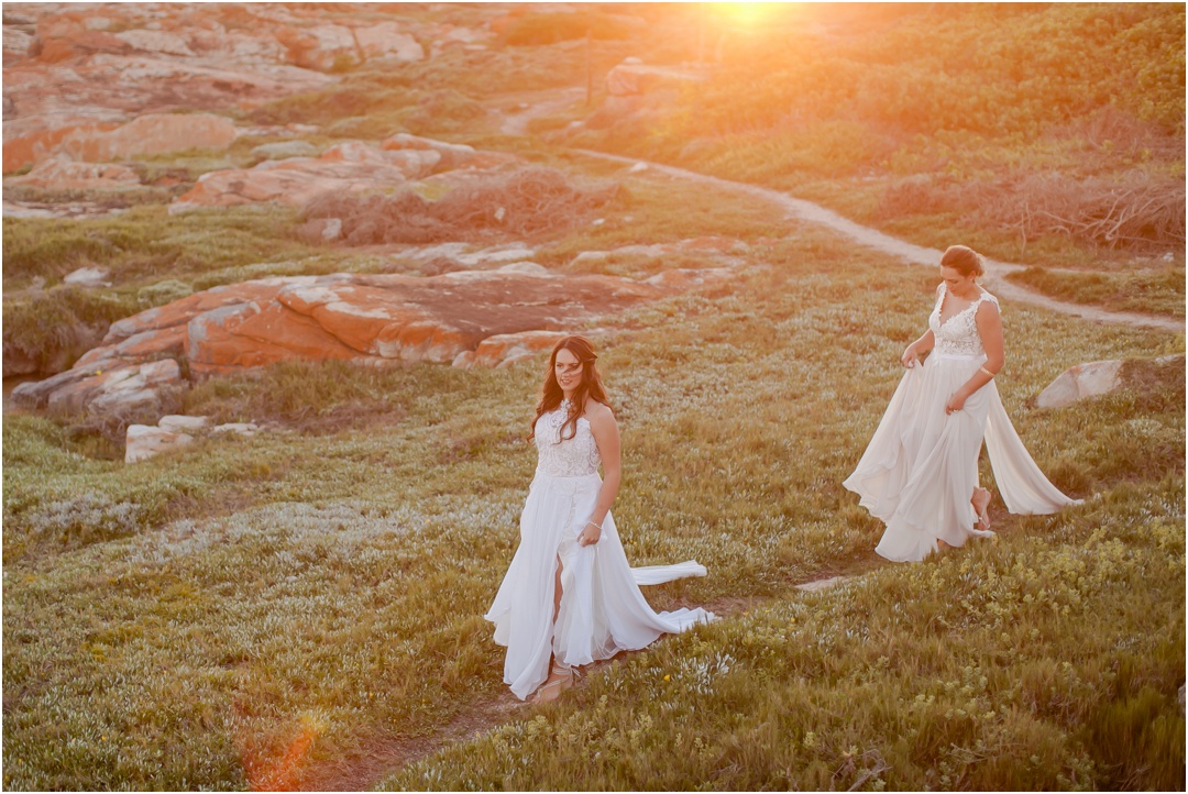 Megan and Mignon get married in Cape St Francis Resort