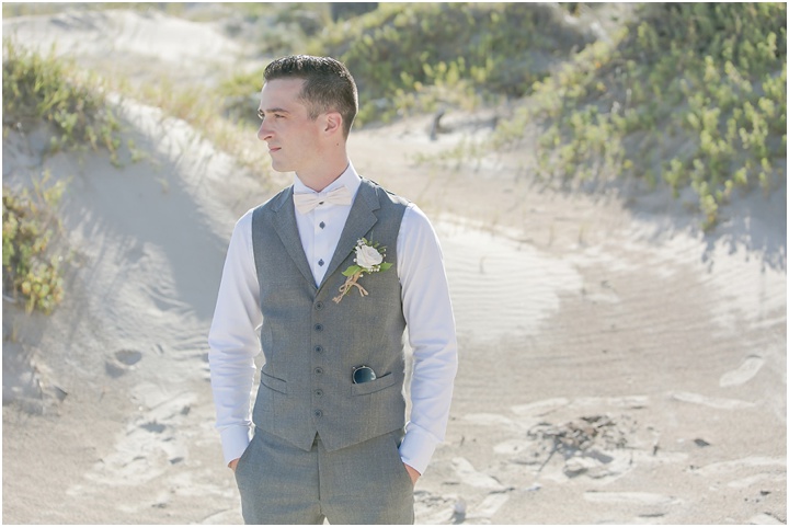 Fred and Charmaine get married on Paradise Beach