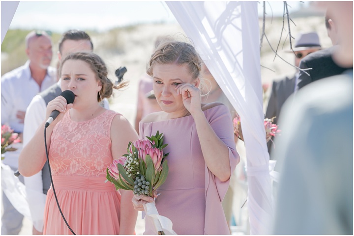 Fred and Charmaine get married on Paradise Beach