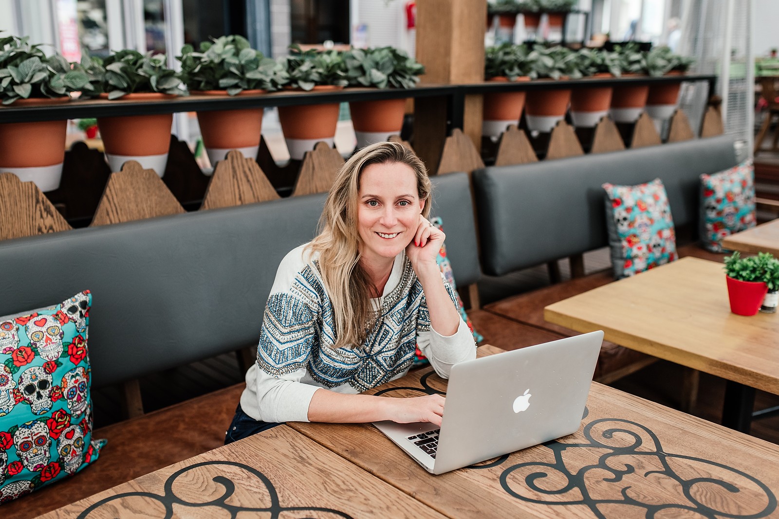 How do I use storytelling in my marketing?