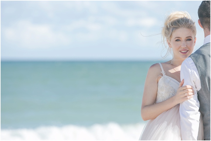 Fred and Charmaine get married on Paradise Beach