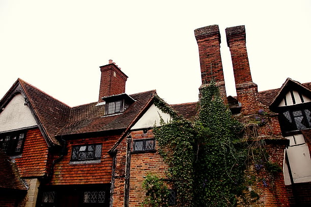 Surrey Wedding at Gatestreet Barn