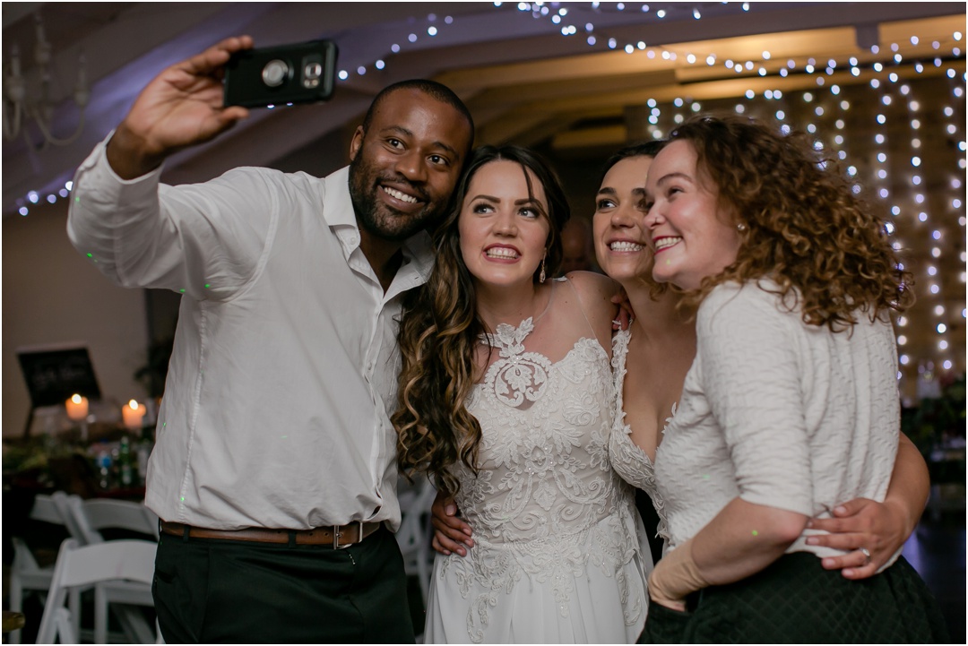 Megan and Mignon get married in Cape St Francis Resort