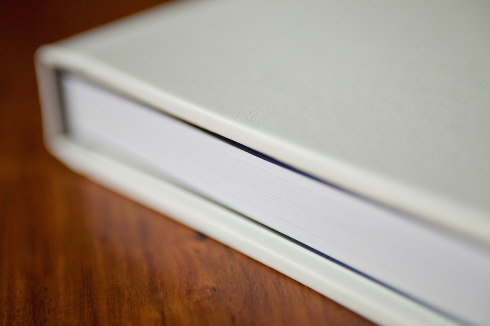 Cream Leather UK Wedding Album (10)