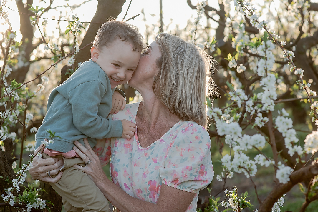 Family Photoshoot amongst the Apple Blossoms