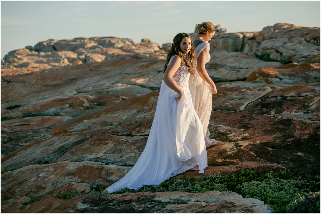 Megan and Mignon get married in Cape St Francis Resort