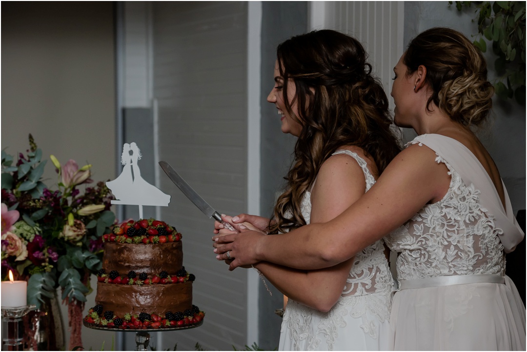 Megan and Mignon get married in Cape St Francis Resort