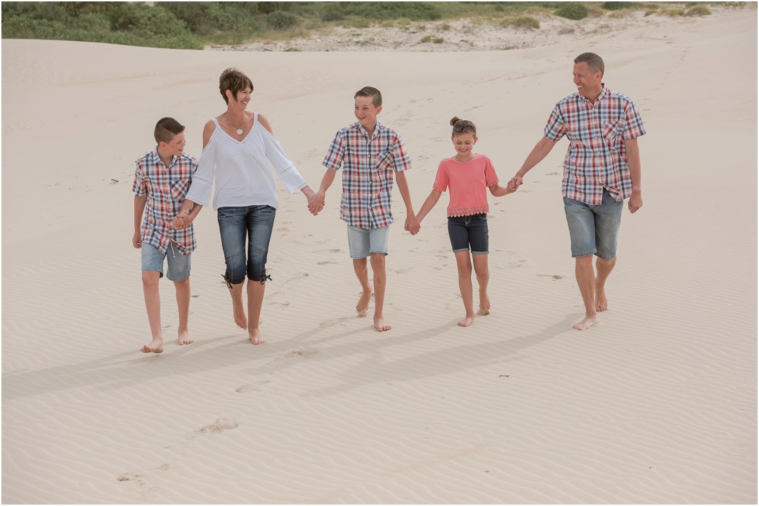 Stunning Family Portrait in Oyster Bay