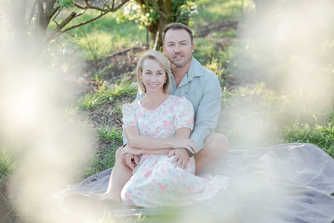 Family Photoshoot amongst the Apple Blossoms