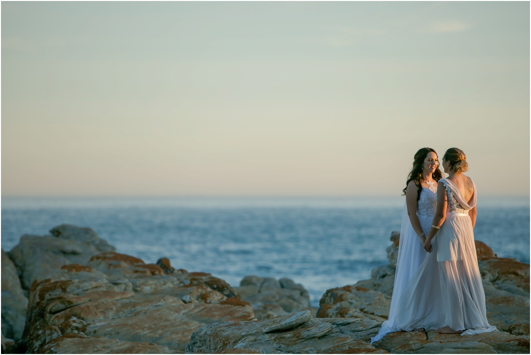 Megan and Mignon get married in Cape St Francis Resort