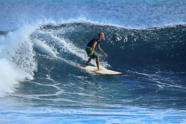 surfing in Bali pictures