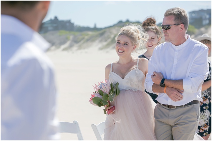 Fred and Charmaine get married on Paradise Beach