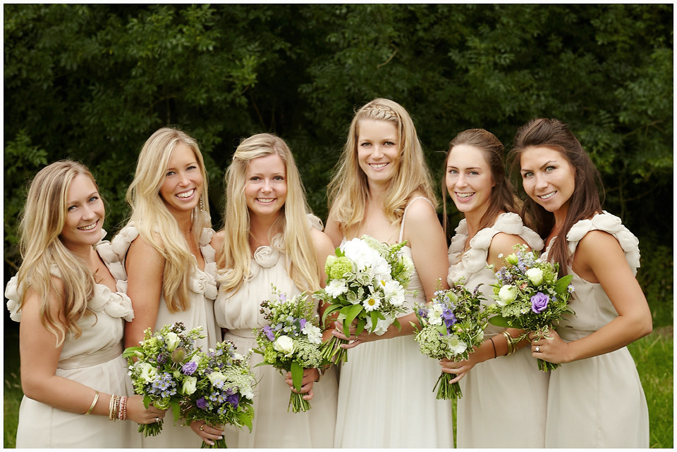 Rustic Outdoor DIY farm backyard wedding UK (93)