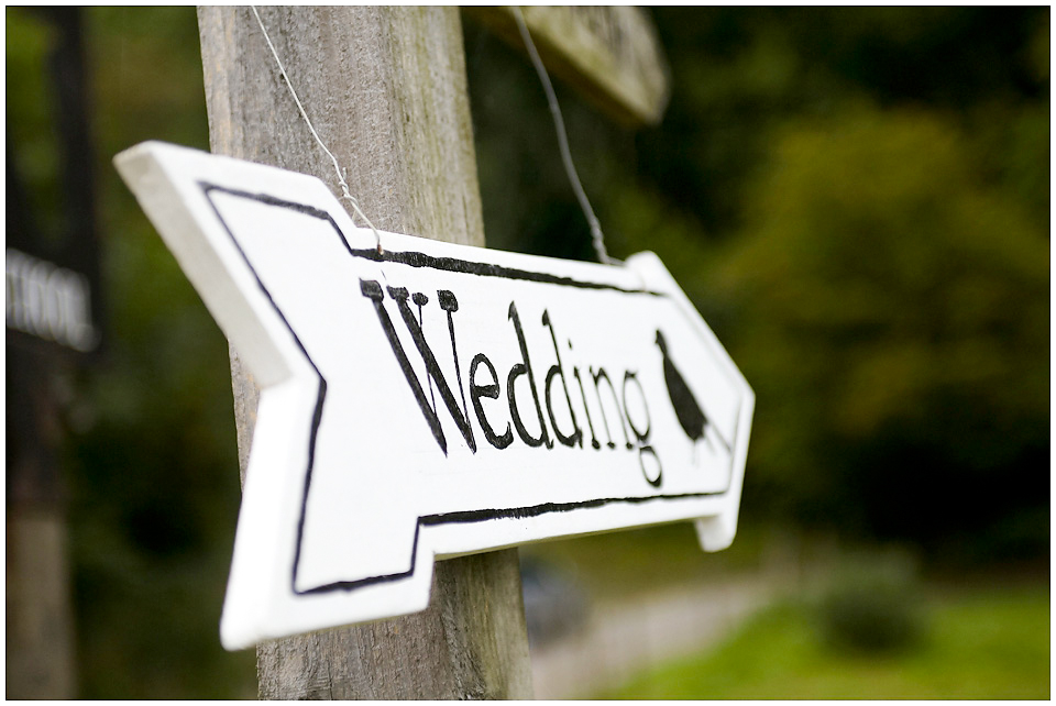 Rustic Outdoor DIY farm backyard wedding UK (17)