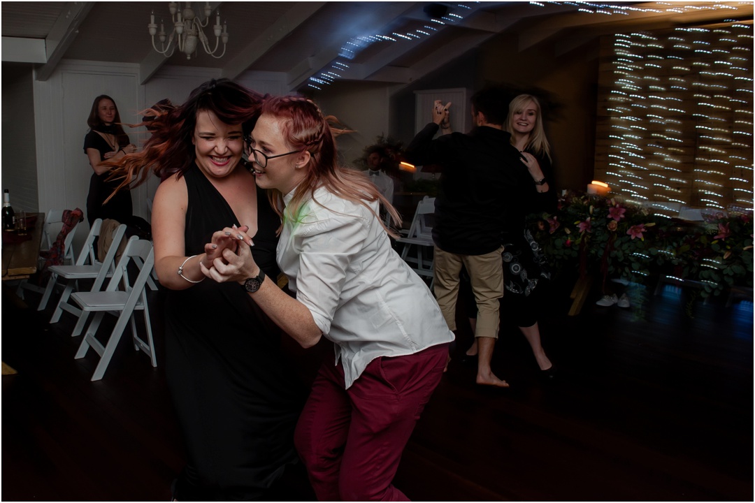 Megan and Mignon get married in Cape St Francis Resort