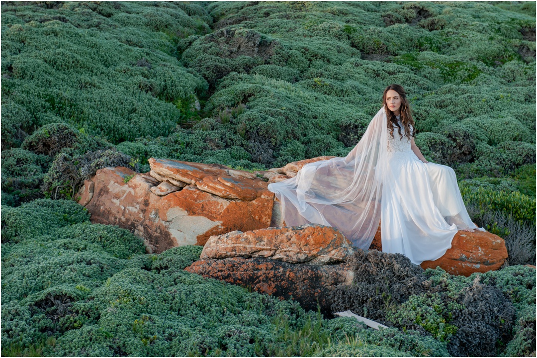 Megan and Mignon get married in Cape St Francis Resort