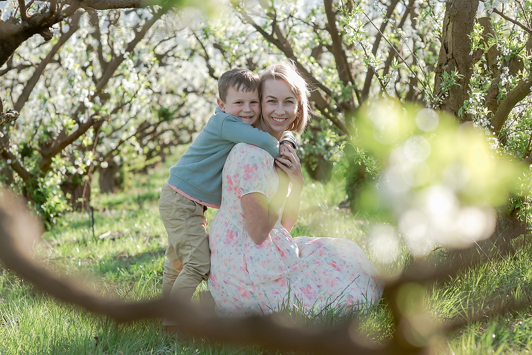 Family Photoshoot amongst the Apple Blossoms