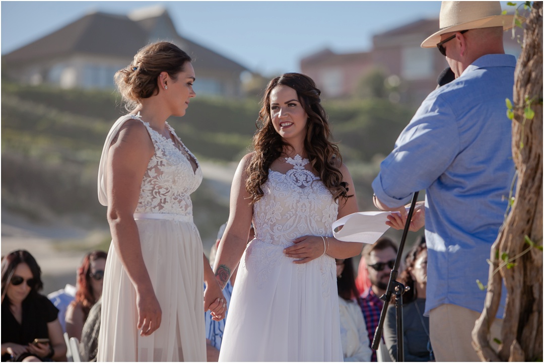 Megan and Mignon get married in Cape St Francis Resort