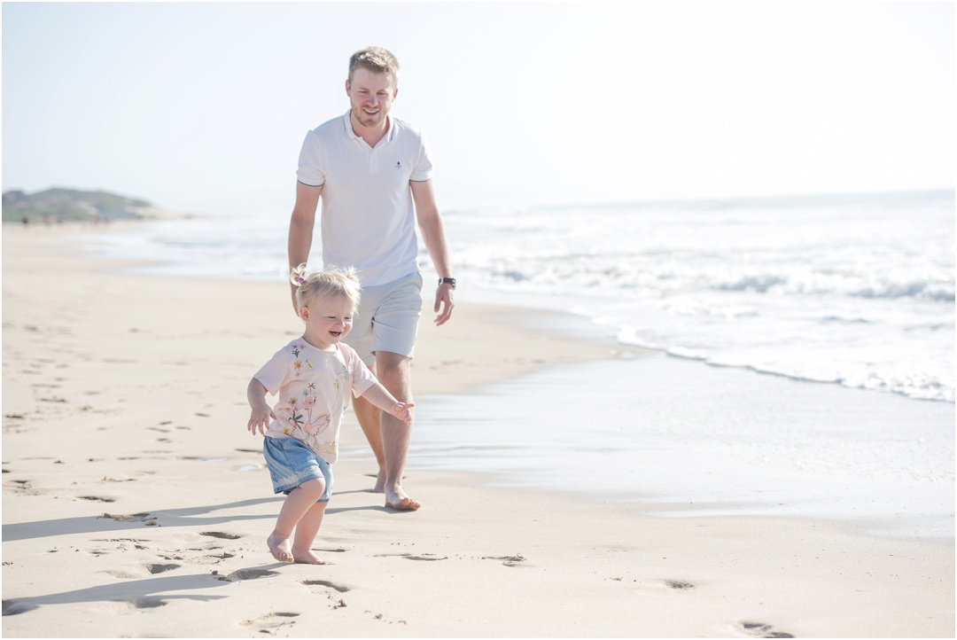 Family Holiday Portrait Photography in Paradise Beach