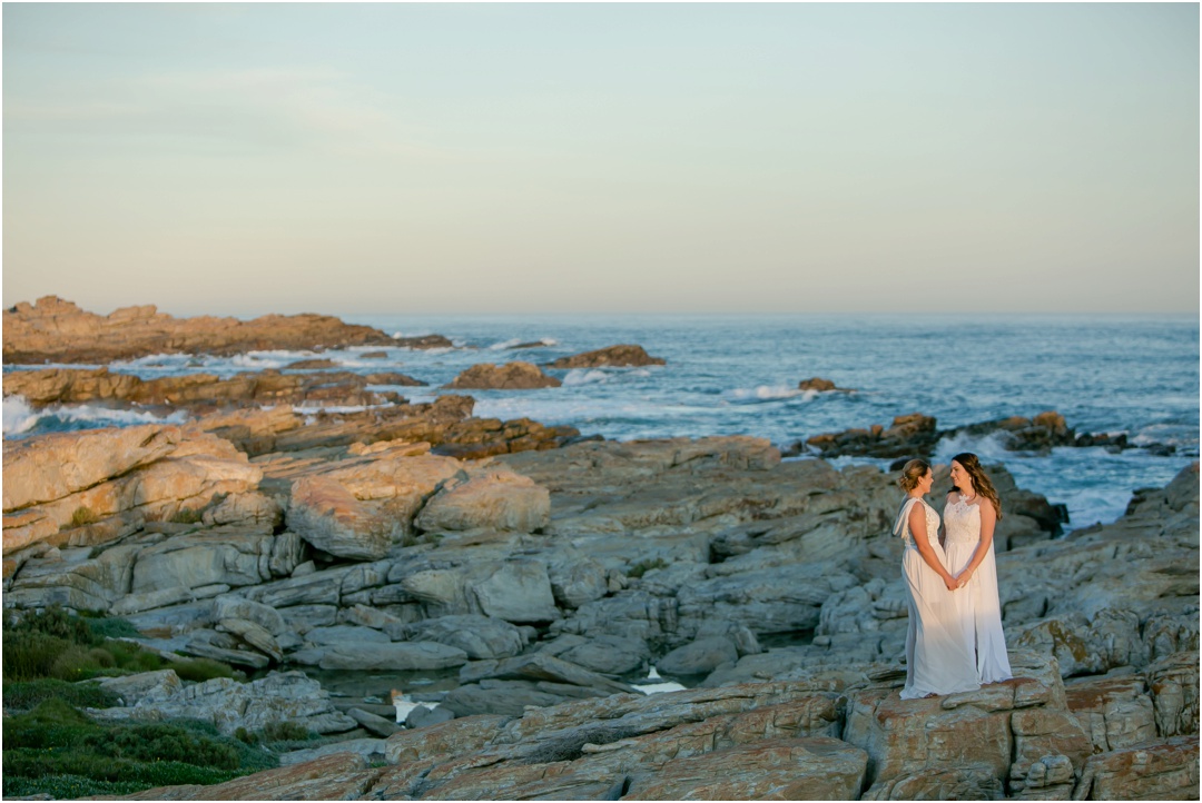 Megan and Mignon get married in Cape St Francis Resort