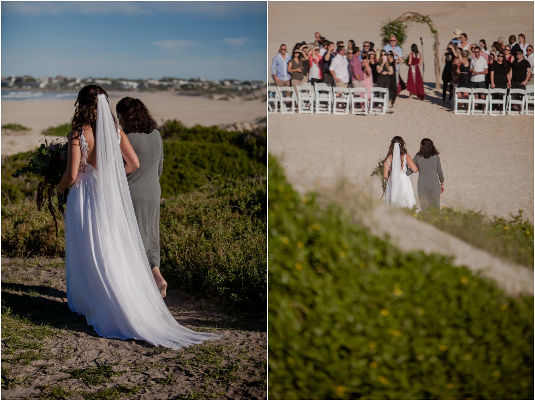 Megan and Mignon get married in Cape St Francis Resort