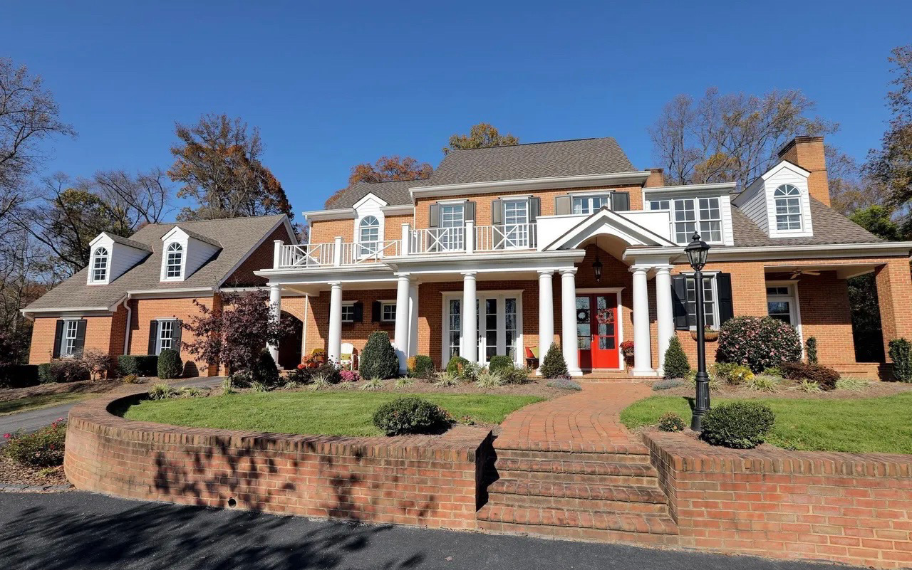 Active roof restoration project in Hummelstown, PA