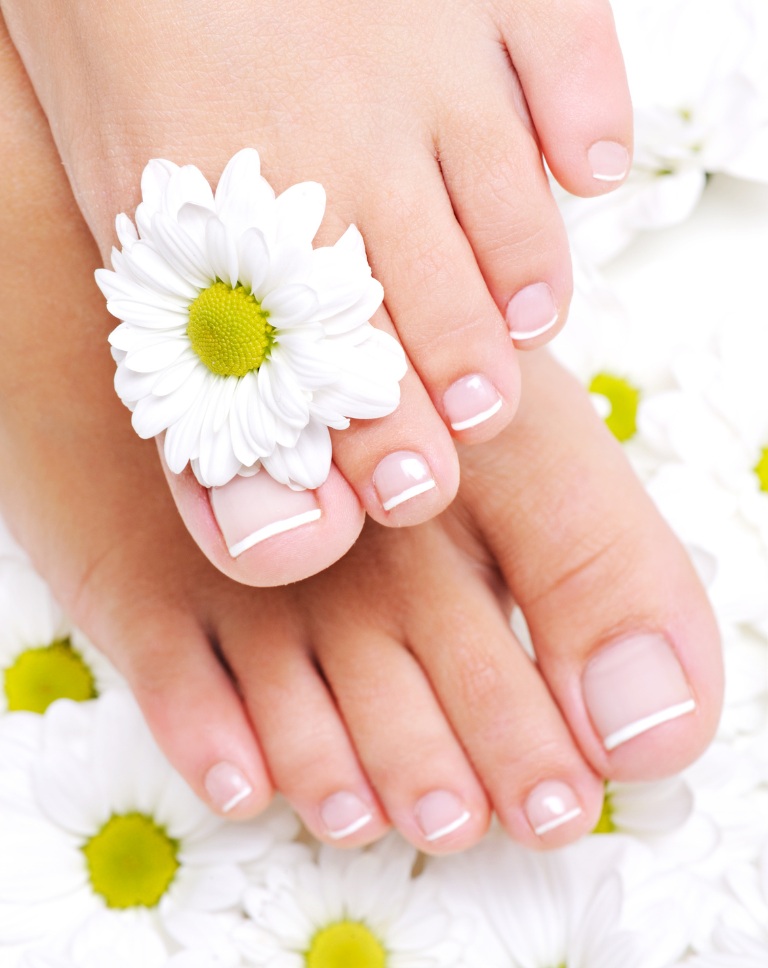 Luxury pedicures nail salon Pueblo West CO