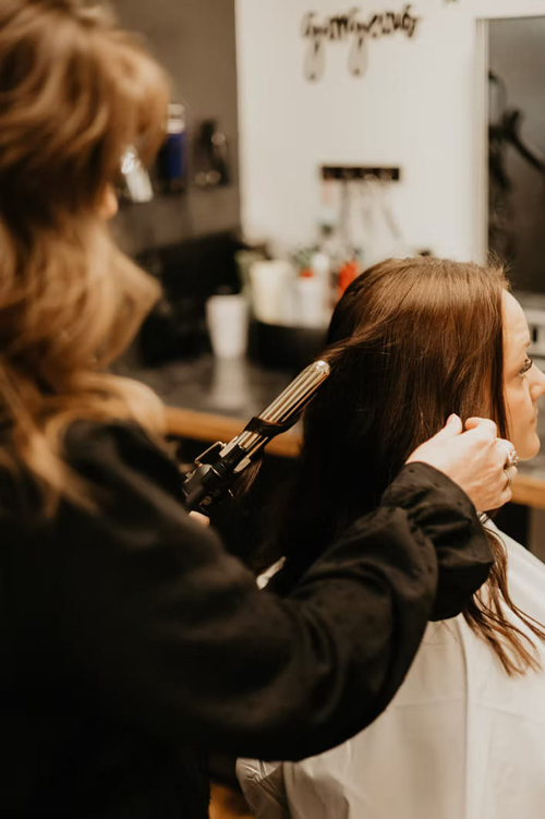Shawna curling hair