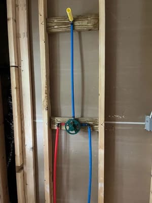 {{ custom_values.service_3 }} in {{custom_values.area_3})