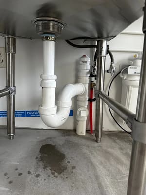 {{ custom_values.service_2 }} in {{custom_values.area_2})