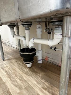 {{ custom_values.service_3 }} in {{custom_values.area_2})