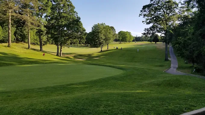 Smithtown Landing Golf Course
